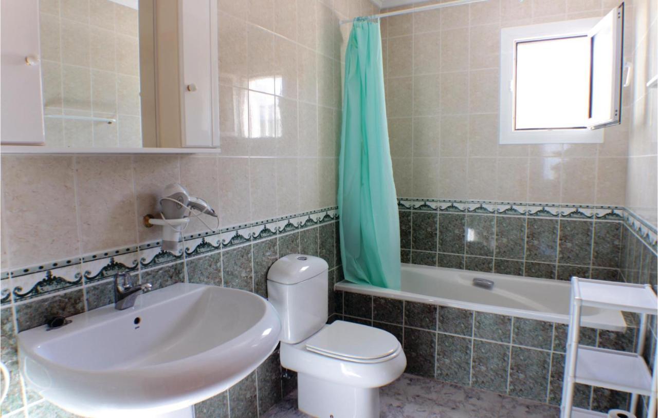 Beautiful Home In Gran Alacant With Kitchen サンタ・ポラ エクステリア 写真