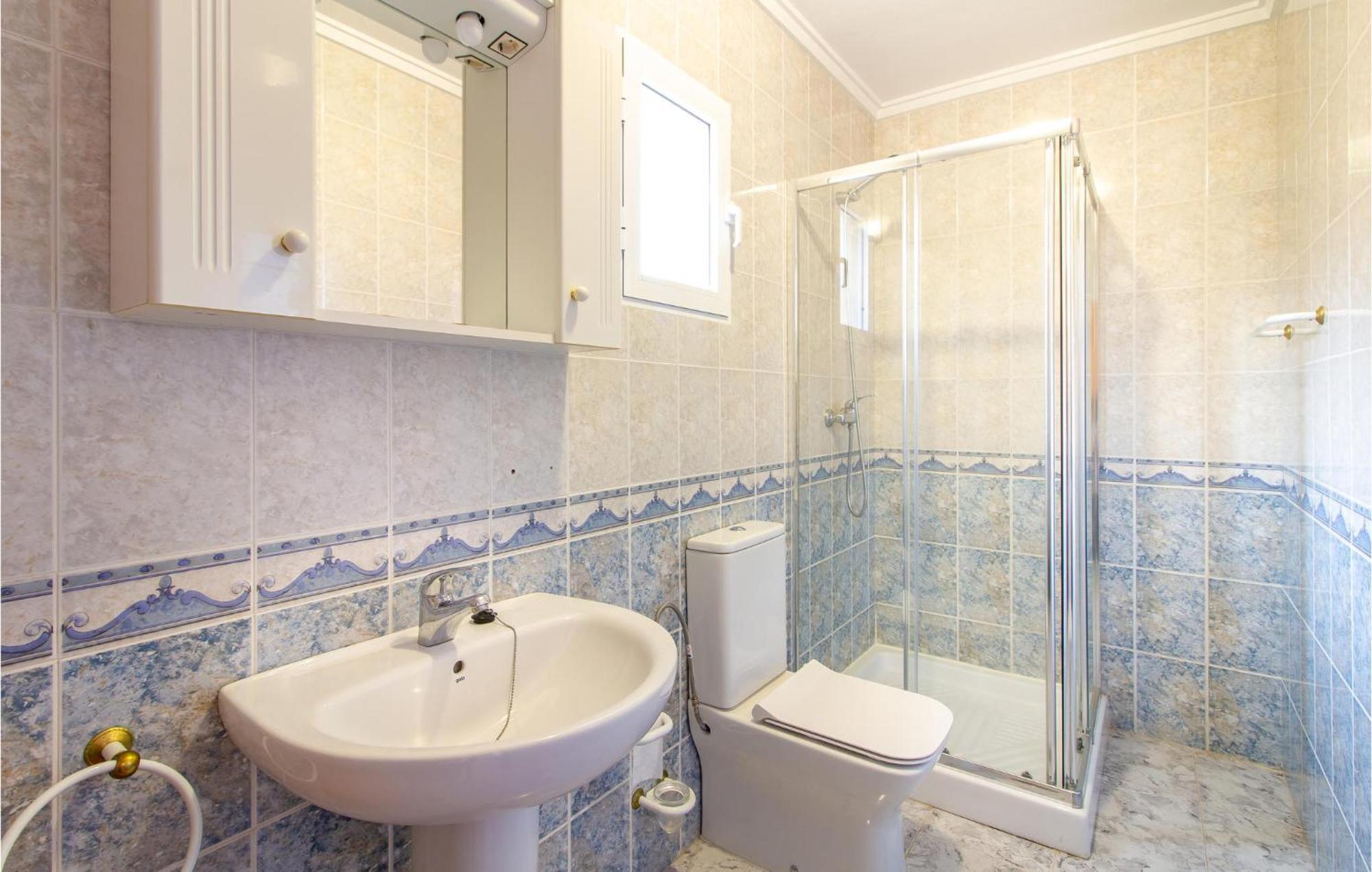 Beautiful Home In Gran Alacant With Kitchen サンタ・ポラ エクステリア 写真