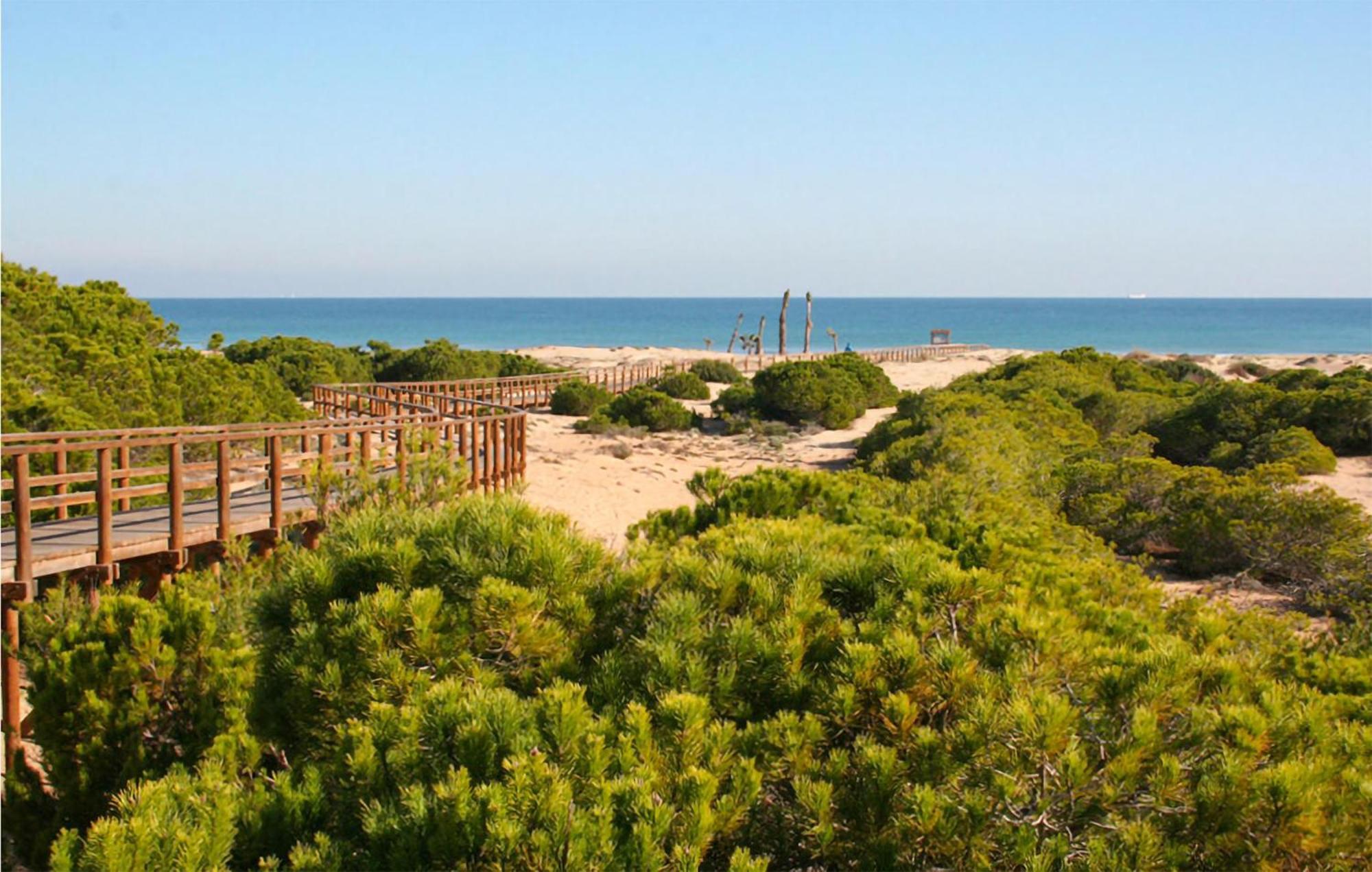Beautiful Home In Gran Alacant With Kitchen サンタ・ポラ エクステリア 写真