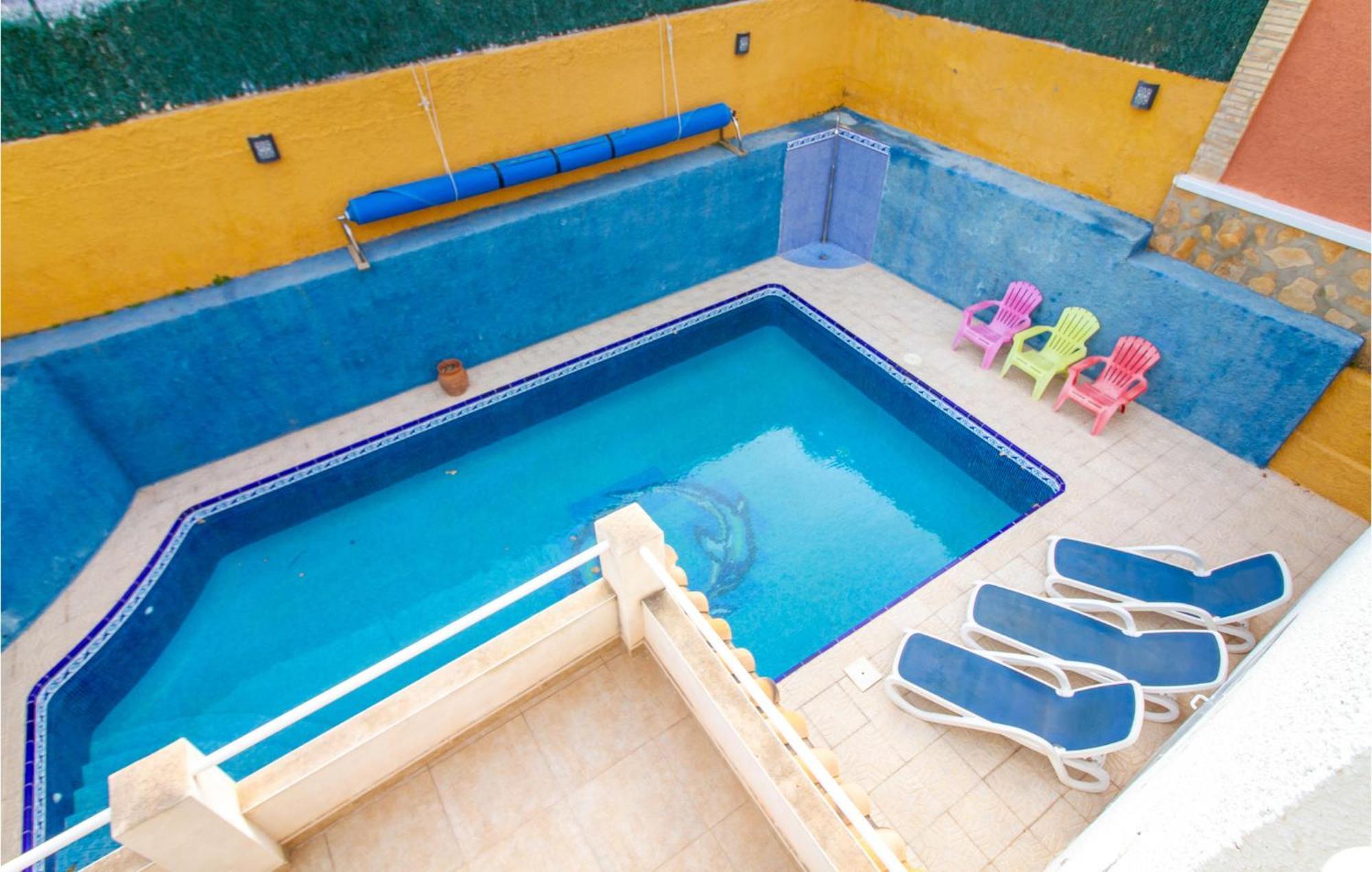 Beautiful Home In Gran Alacant With Kitchen サンタ・ポラ エクステリア 写真